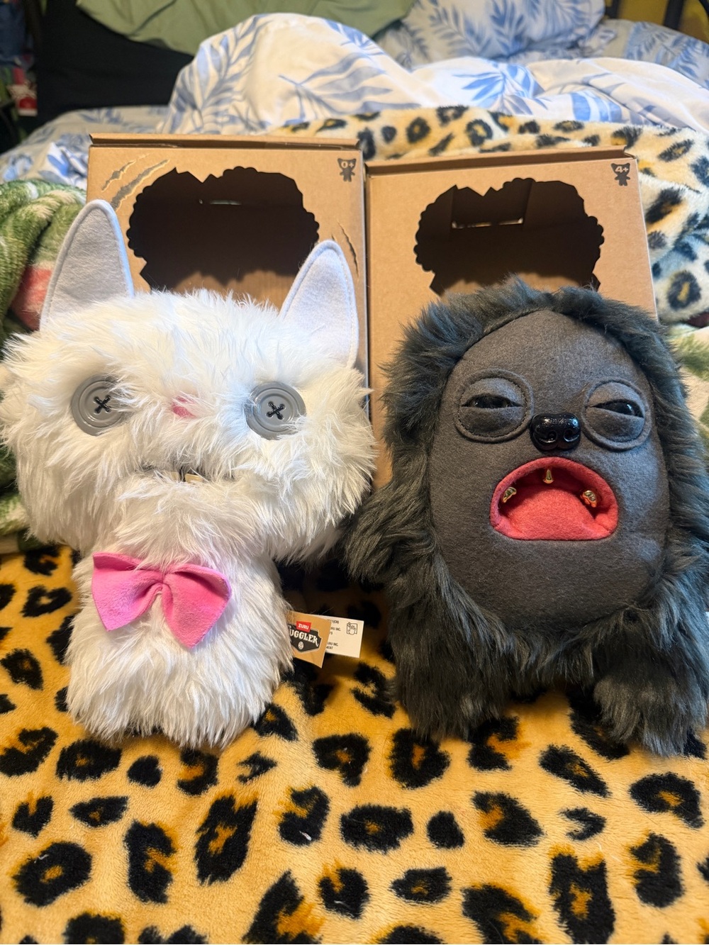 Fuggler bundle gold tooth and alley cat